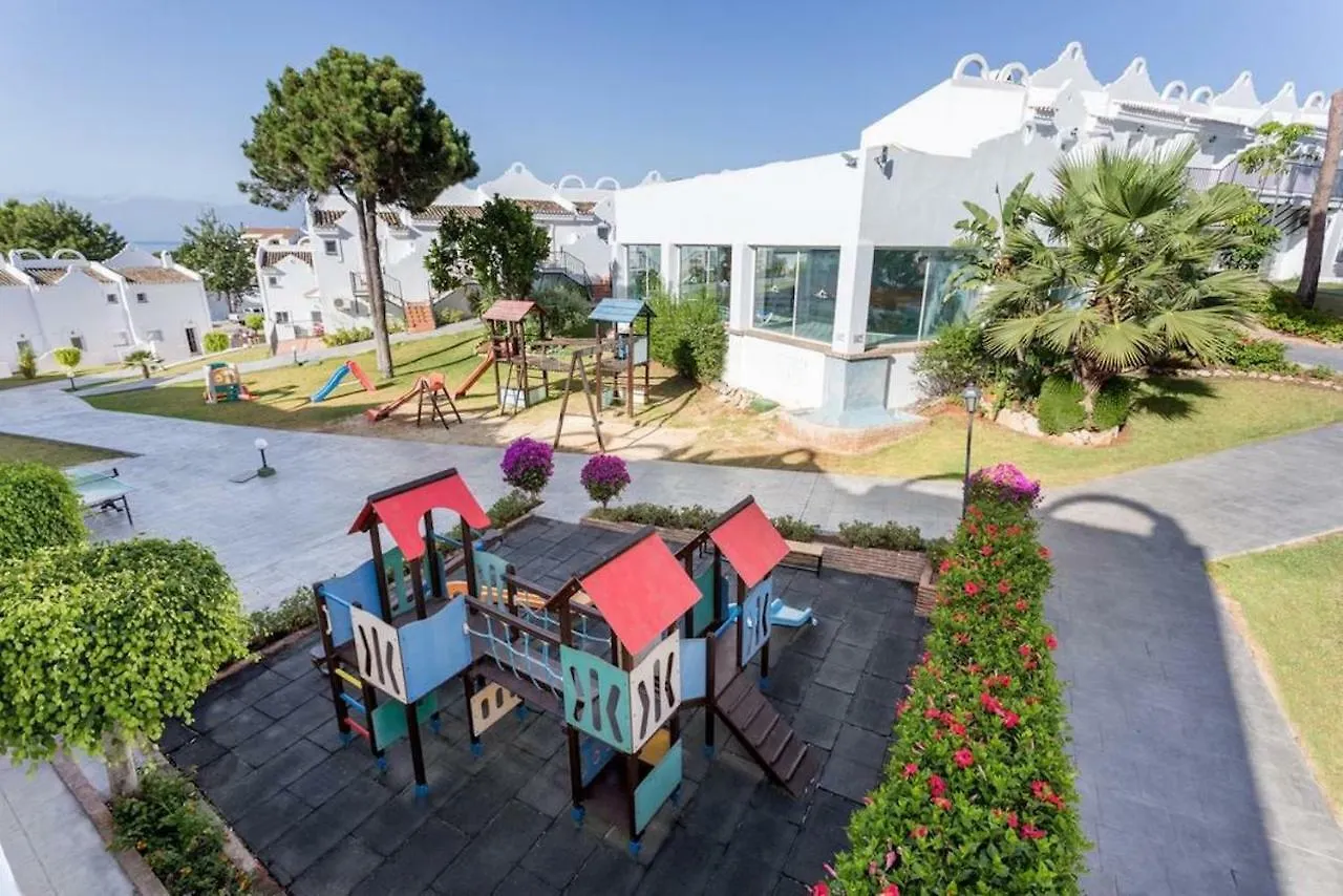 Casa Soleada - Beautiful Villa, Best Corner By Pools, Resort Facilities,Full Kitchen, 3 Terraces, Internet Marbella 0*,  Spain